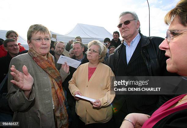 Marie-George Buffet, French communist candidate for the 2007 presidential election, meets with former employee of "Energy Plast", in Henin-Beaumont,...