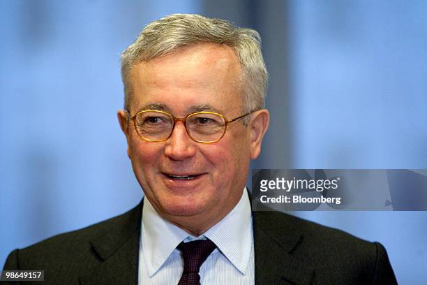 Giulio Tremonti, Italy's finance minister, arrives to a news conference of the IMF-World Bank spring meetings in Washington, D.C., U.S., on Saturday,...