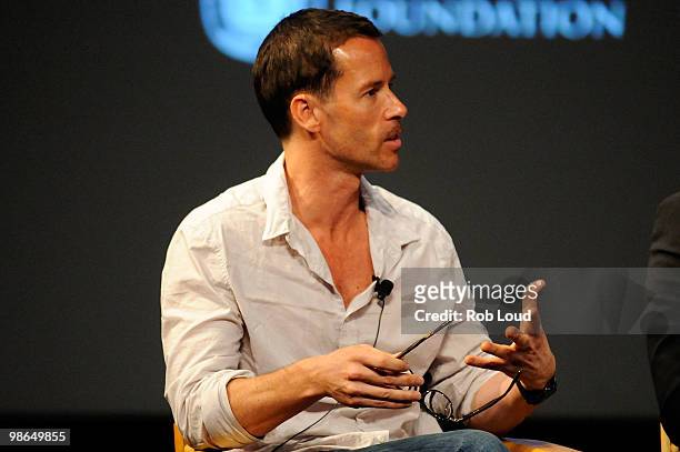 Actor Guy Pearce attends the Sloan/Tribeca Talks after "Memento" during the 2010 Tribeca Film Festival at the School of Visual Arts Theater on April...