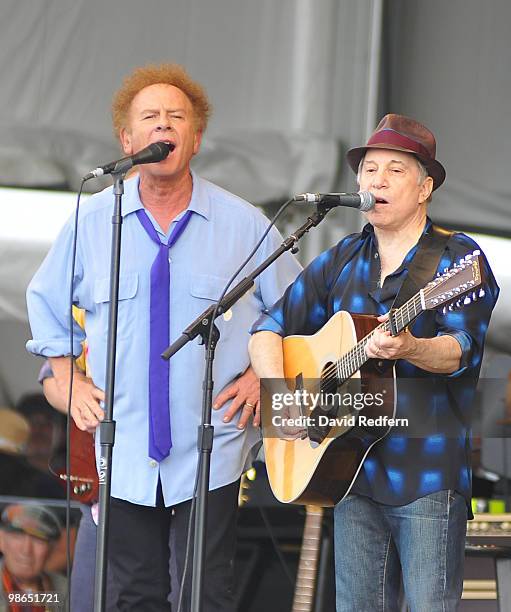 Art Garfunkel Paul Simon perform on stage on day two of New Orleans Jazz & Heritage Festival on April 24, 2010 in New Orleans, Louisiana.