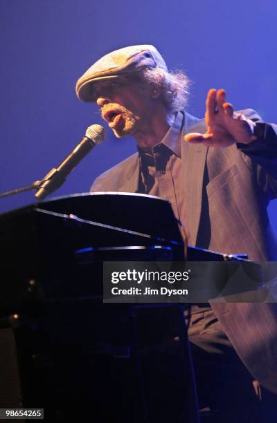 Poet And musician Gil Scott Heron performs live on stage at the Royal Festival Hall, in support of his new album 'I'm New Here', on April 24, 2010 in...