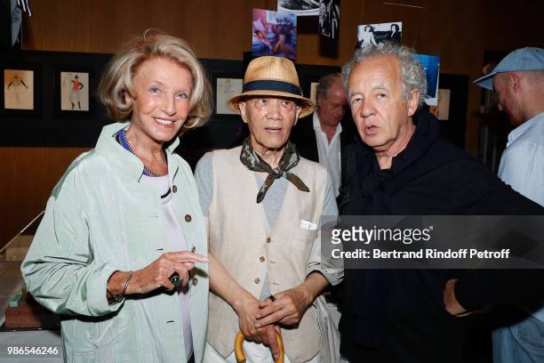 Genevieve Hebey, Tan Giudicelli and Gilles Bensimon attend the Tan Giudicelli - Exhibition of drawings and accessories preview at Galerie Pierre...