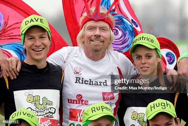 Dave Clark, Sir Richard Branson and HRH Princess Beatrice of York prior to running the Virgin London Marathon on April 25, 2010 in London, England.