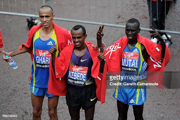 Jaouad Gharib, Tsegaye Kebede and Emmanuel Mutai pose after the VLM Mens Elite section of the 2010 Virgin London Marathon on April 25, 2010 in...