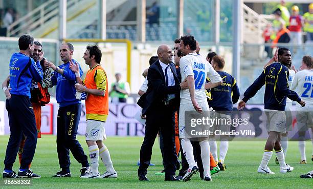 Domenico Di Carlo head coach of Verona celebrates with Gennaro Sardo during the Serie A match between ACF Fiorentina and AC Chievo Verona at Stadio...