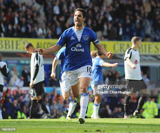 Mikel Arteta of Everton celebrates after scoring the winning goal from the penalty spot during the Barclays Premier League match between Everton and...