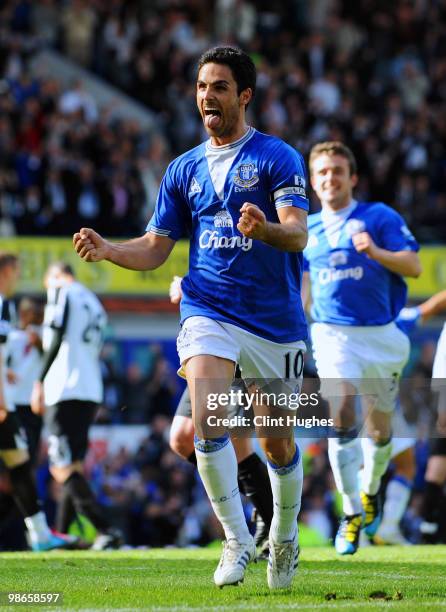 Mikel Arteta of Everton celebrates after scoring the winning goal from the penalty spot during the Barclays Premier League match between Everton and...