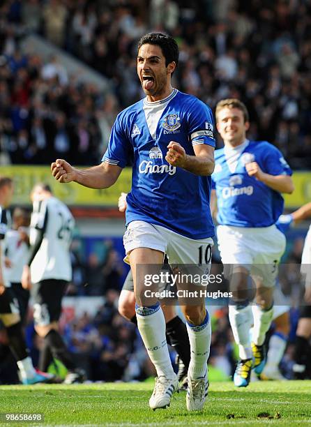 Mikel Arteta of Everton celebrates after scoring the winning goal from the penalty spot during the Barclays Premier League match between Everton and...