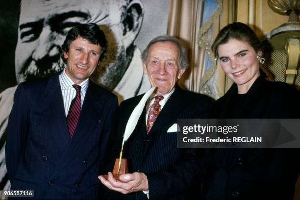 Peter Taylor et Mariel Hemingway lors d'une remise de prix au Ritz à Paris le 6 avril 1987, France.