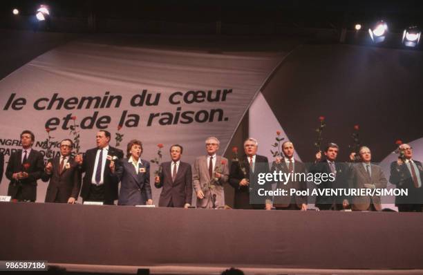 Pierre Joxe, Jacques Delors, Édith Cresson, Michel Rocard, Lionel Jospin, Pierre Mauroy, Laurent Fabius, Jean-Pierre Chevènement et Louis Mermaz lors...