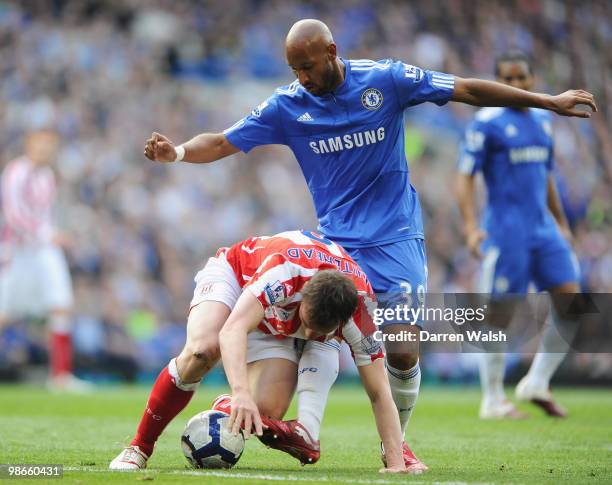 Dean Whitehead of Stoke City tangles with Nicolas Anelka of Chelsea during the Barclays Premier League match between Chelsea and Stoke City at...