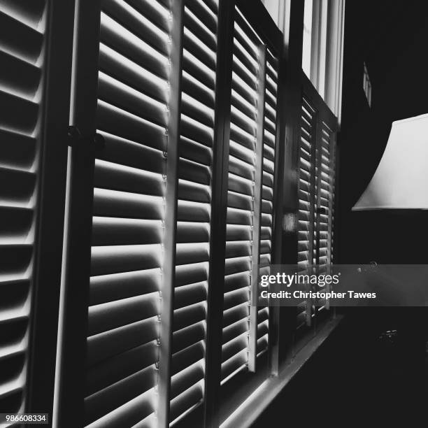 Old Computer Open Window Old Computer Window Photos and Premium High Res Pictures - Getty Images