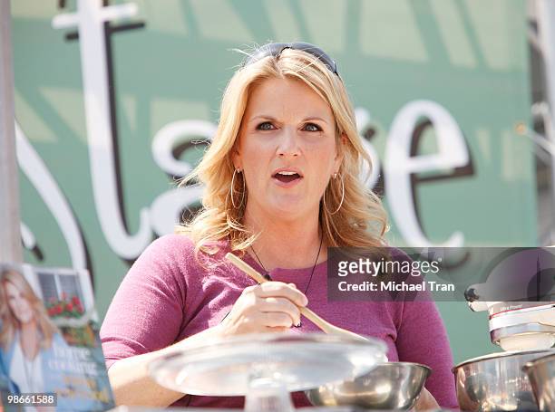 Trisha Yearwood demostrates the making of her carrot cake onstage at the 15th Annual Los Angeles Times Festival Of Books - day 2 held at UCLA Campus...