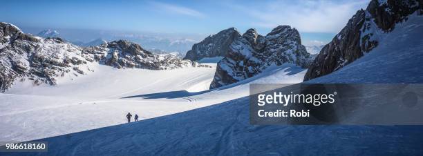 dachstein ski touring - robi stock pictures, royalty-free photos & images