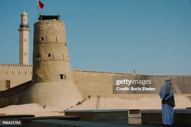 dubai - al fahidi fort stock-fotos und bilder