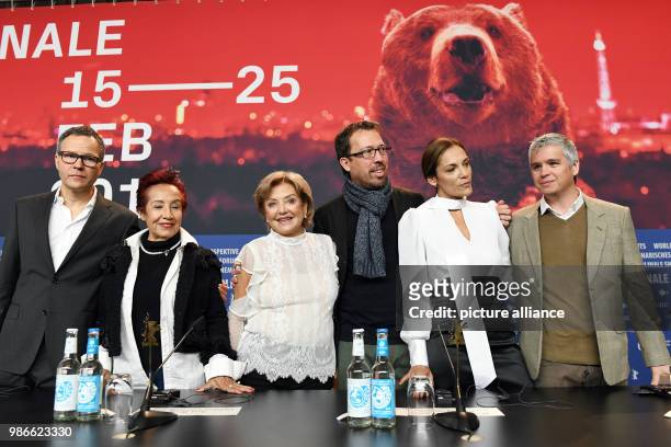 February 2018, Germany, Berlin: Berlinale 2018, press conference, 'Las Herederas' : Manager Christoph Friedel , actress Margarita Irun, actress Ana...