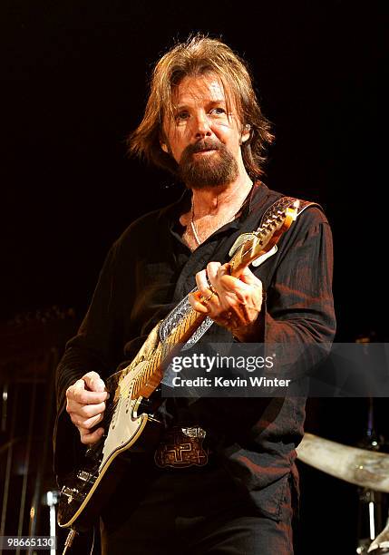 Musician Ronnie Dunn of Brooks & Dunn performs during day 2 of Stagecoach: California's Country Music Festival 2010 held at The Empire Polo Club on...