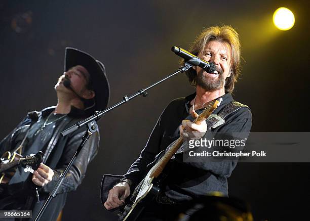 Musicians Kix Brooks and Ronnie Dunn of Brooks & Dunn performs during day 2 of Stagecoach: California's Country Music Festival 2010 held at The...