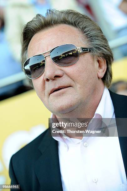 President Harald Strutz of Mainz looks on in prior to the Bundesliga match between FSV Mainz 05 and Eintracht Frankfurt at Bruchweg Stadium on April...