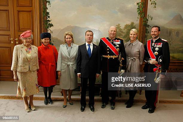 Russian President Dmitry Medvedev and his wife Svetlana Medvedeva , flanked by Princess Astrid Mrs Ferner , Queen Sonja , Norwegian King Harald ,...
