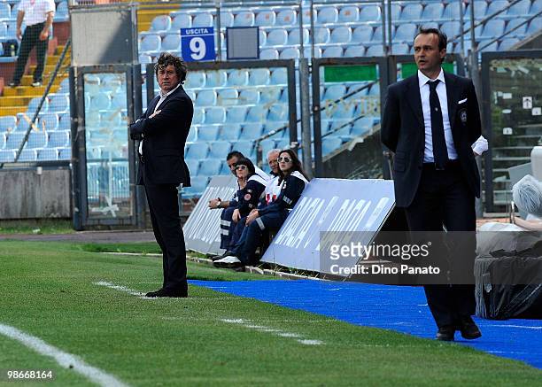 Head coach of Siena Alberto Malesani and head coach of Udinese Pasquale Marino during the Serie A match between Udinese Calcio and AC Siena at Stadio...