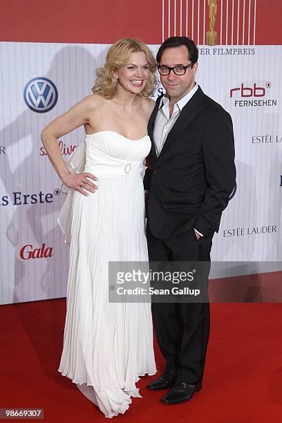 Anna Loos and Jan-Josef Liefers attend the German film award at Friedrichstadtpalast on April 23, 2010 in Berlin, Germany.