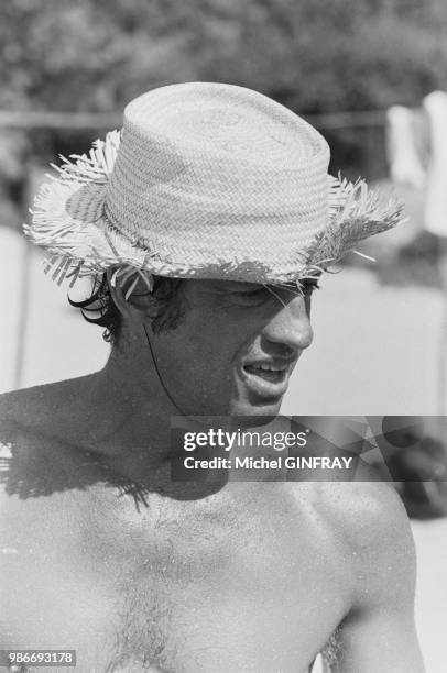 Jean-Paul Belmondo lors du tournage du film 'Le Magnifique' réalisé par Philippe de Broca au Mexique, en mai 1973.