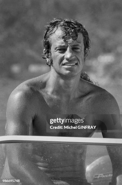 Jean-Paul Belmondo lors du tournage du film 'Le Magnifique' réalisé par Philippe de Broca au Mexique, en mai 1973.