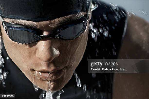 openwater swimmer - giardino stock pictures, royalty-free photos & images