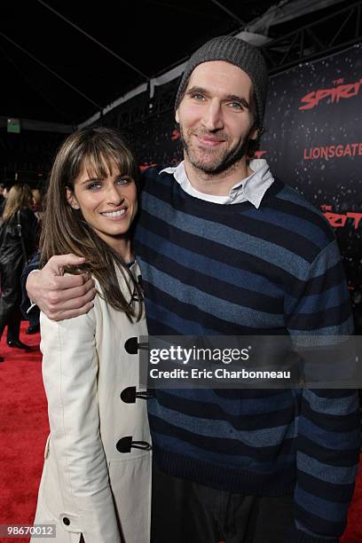 Amanda Peet and David Benioff at Lionsgate Premiere of 'The Spirit' on December 17, 2008 at Grauman's Chinese Theatre in Hollywood, California.