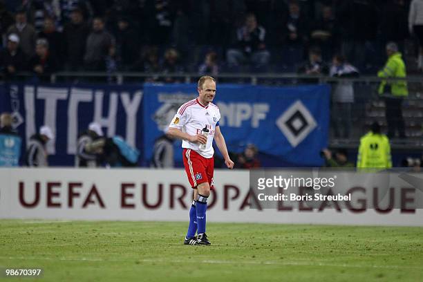 David Jarolim of Hamburg shows his frustration after the UEFA Europa League semi final first leg match between Hamburger SV and Fulham at HSH...