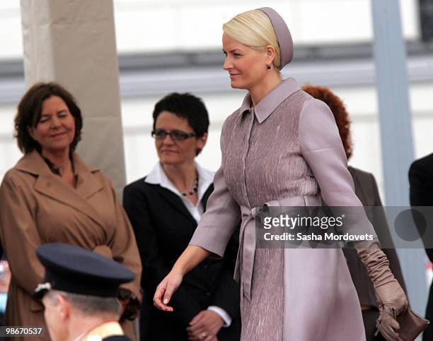 Princess Mette-Marit of Norway attends the official welcome ceremony for the Medevedevs outside the Royal Castle on April 2010 in Oslo, Norway....