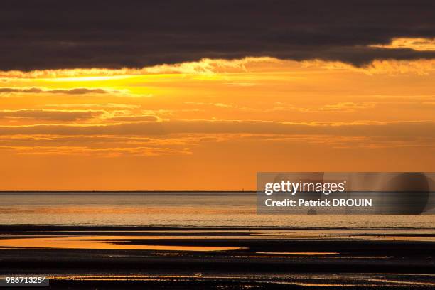 sunset - drouin stock pictures, royalty-free photos & images