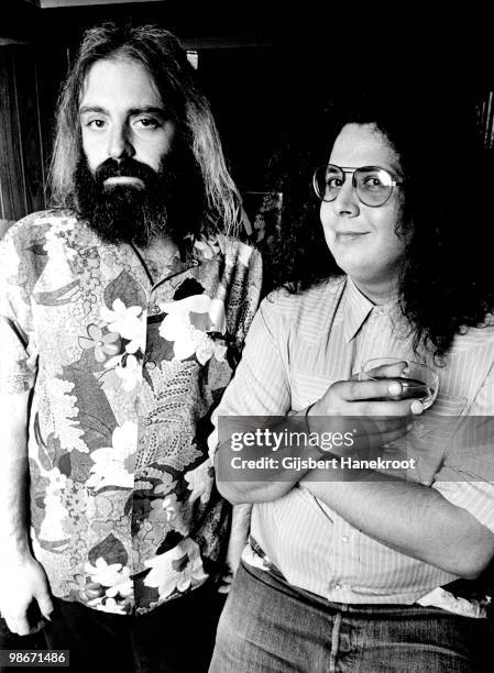 Flo Howard Howard Kaylan Photos and Premium High Res Pictures - Getty Images