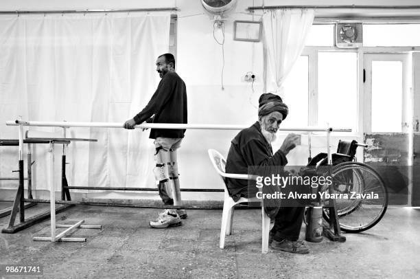 Amputees and severly injured patients undergo rehabilitation in Kabul. The Red Cross has been working in Afghanistan since 1989 with vitcims of three...
