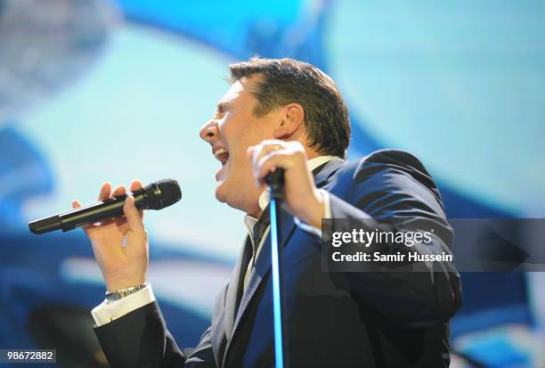 Tony Hadley of Spandau Ballet performs as part of their comeback tour at the O2 Arena on October 20, 2009 in London, England.