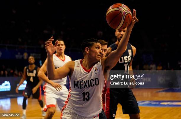 Orlando Mendez of Mexico competes for position with David Stockton of USA during the match between Mexico and USA as part of the FIBA World Cup China...