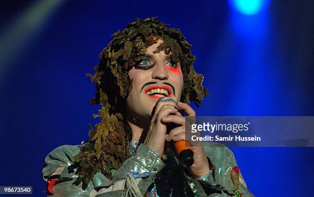 Noel Fielding of The Mighty Boosh performs with the Mighty Boosh band at The Mighty Boosh Festival at The Hop Farm on July 5, 2008 in Paddock Wood,...
