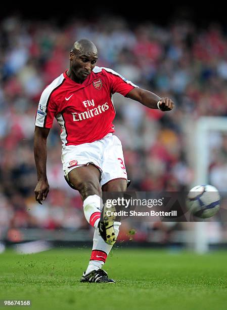 Sol Campbell of Arsenal passes the ball during the Barclays Premier League match between Arsenal and Manchester City at the Emirates Stadium on April...