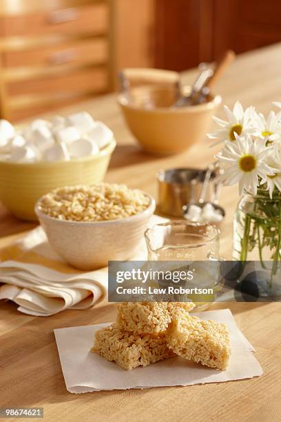 ingredients for rice squares - rice crispy stock pictures, royalty-free photos & images