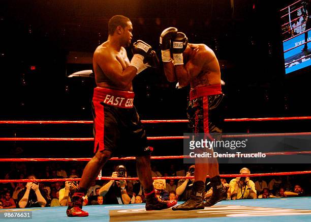 Showtime Championship Boxing - "ShoBox" Heavyweight Bout, Dominick Guinn and Eddie Chambers