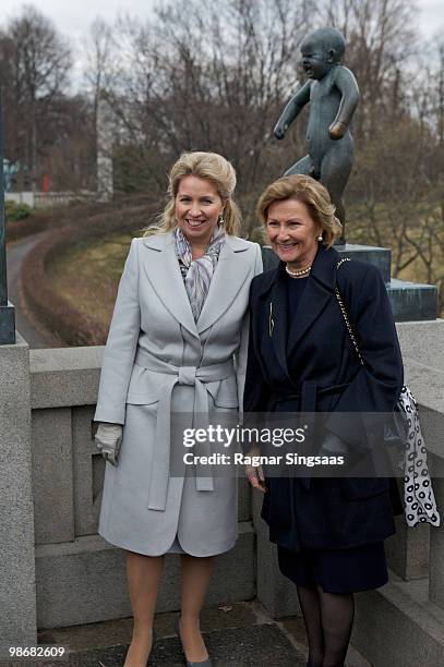 Svetlana Medvedeva , wife of Russian president Dmitry Medvedev, and Queen Sonja of Norway visit the Vigeland Sculpture Park on April 26, 2010 in...