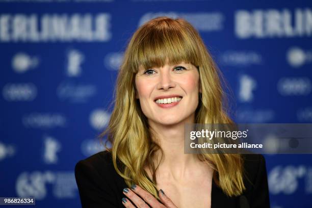 February 2018, Germany, Berlin, Berlinale, press conference, "7 Tage in Entebbe" : The actress Rosamund Pike. The film is running out of competition...