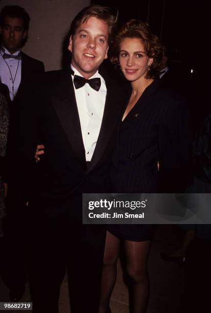 Kiefer Sutherland and Julia Roberts