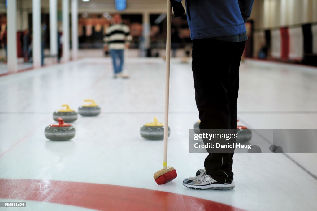 Sweeping Curling