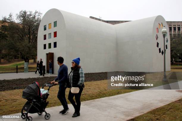 Febuary 2018, USA, Austin: Visitors pass the artwork titled "Austin" by the American artist Ellsworth Kelly, who passed away in 2015. Kelly designed...