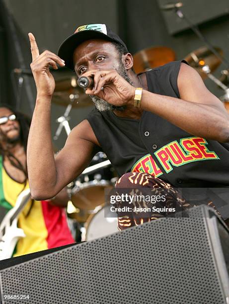 Selwyn Rouse 225 Selwyn Brown Stock Photos, High-Res Pictures, and Images - Getty Images