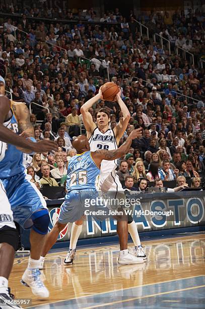 Playoffs: Utah Jazz Kyle Korver in action vs Denver Nuggets. Game 3. Salt Lake City, UT 4/23/2010 CREDIT: John W. McDonough