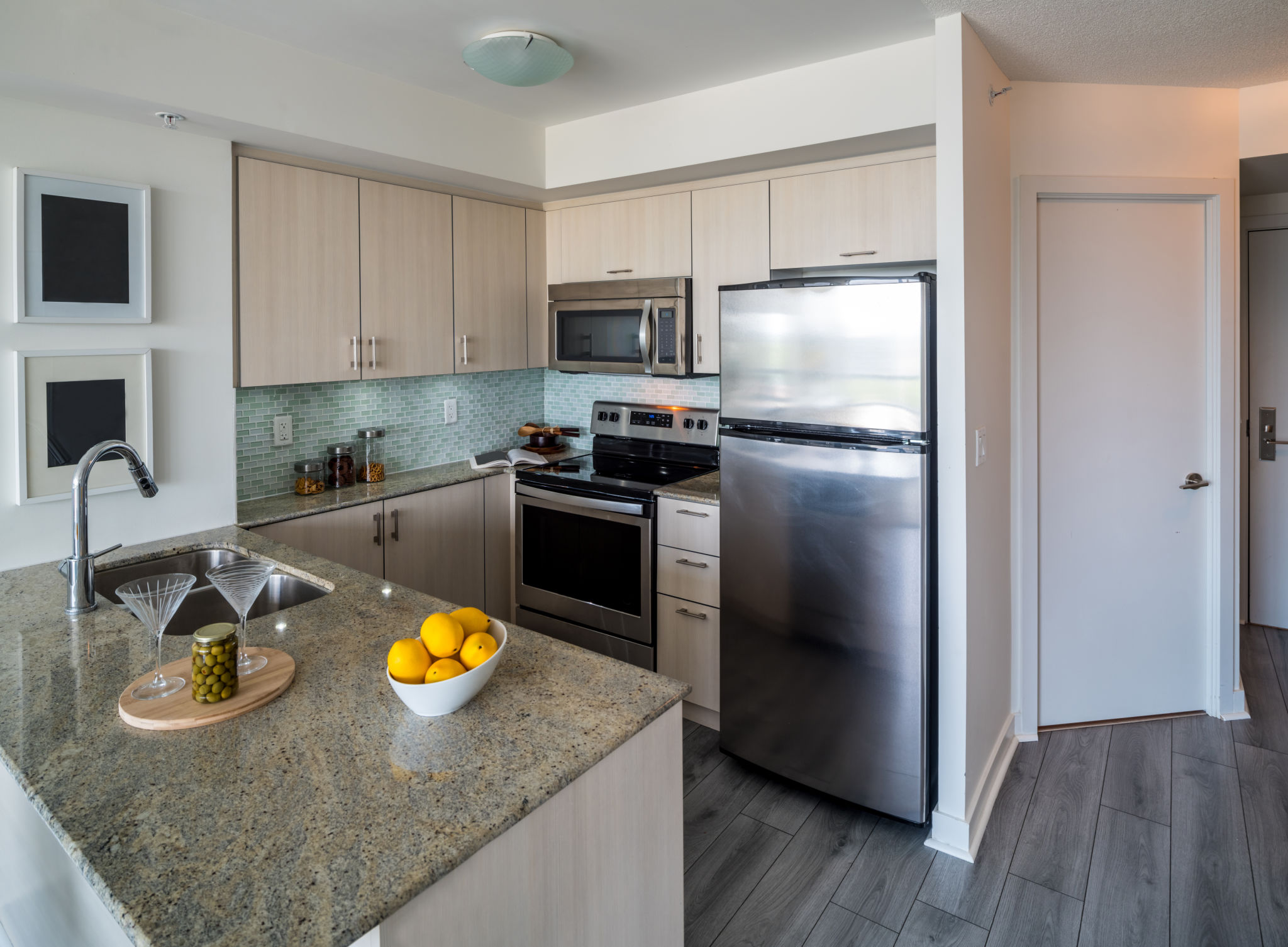 small kitchen decor