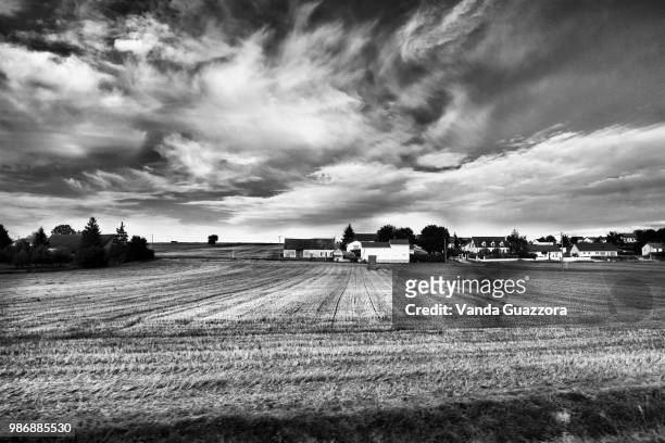 campagna francese - campagna stock pictures, royalty-free photos & images